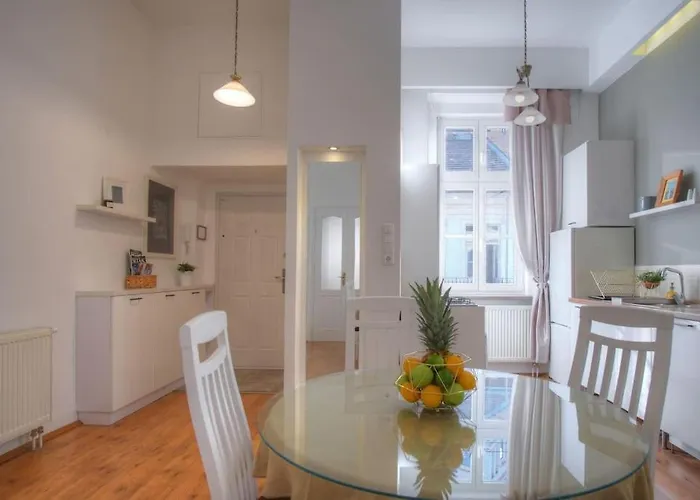 Castlehill1011- Free Parking And Ac By Fishermans Bastion Apartmán *